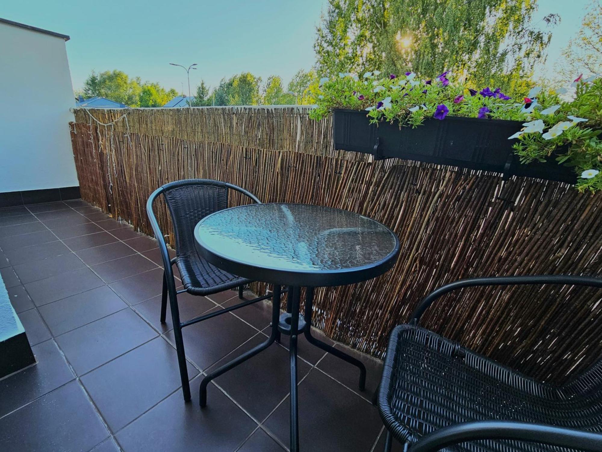 Apartamento Wczasowa 1 Varsovia Exterior foto
